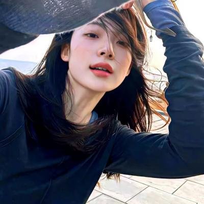 闪婚后，豪门夫妇马甲捂不住了